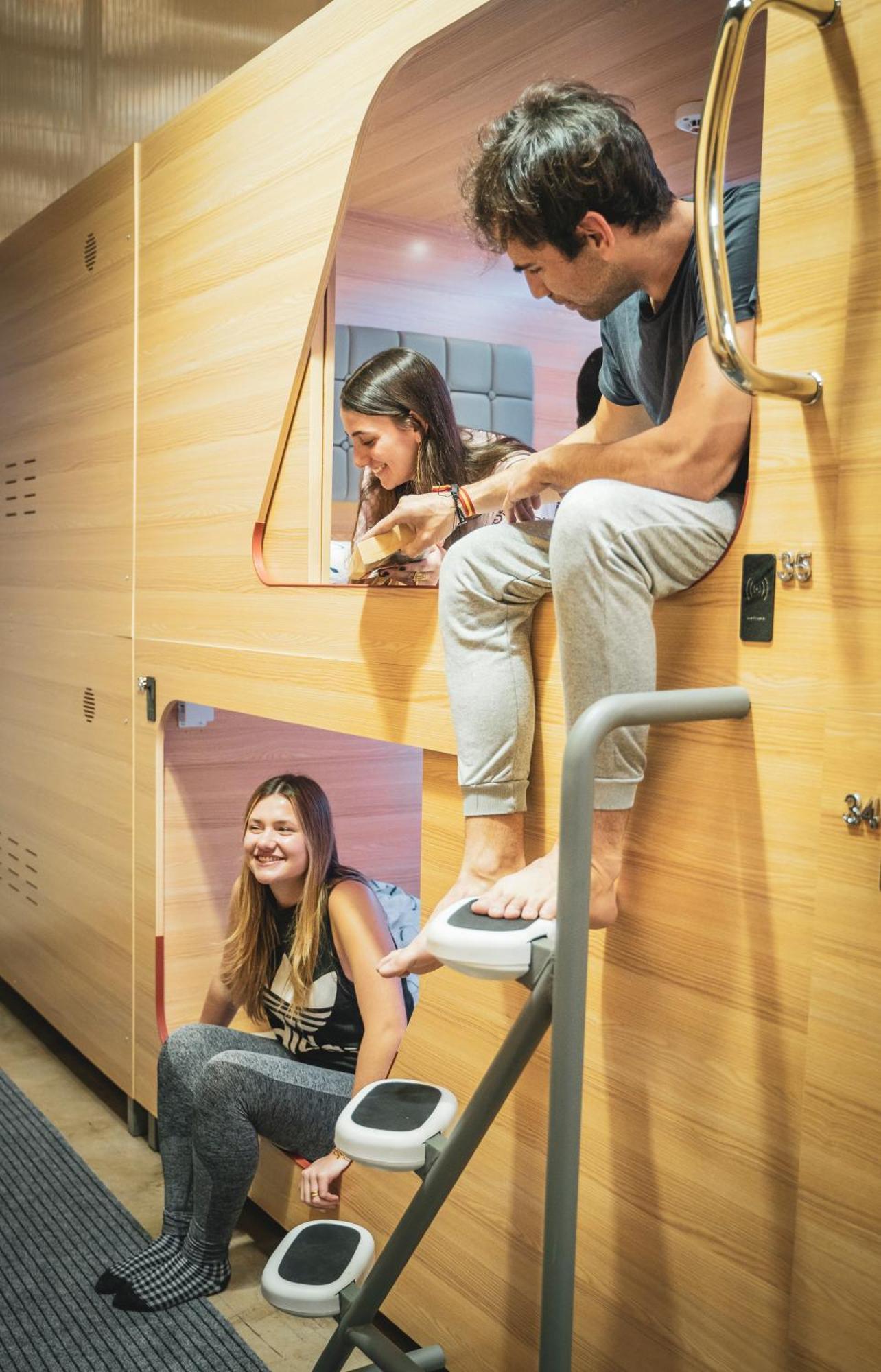 Gallery Hostel Madrid Residencia מראה חיצוני תמונה